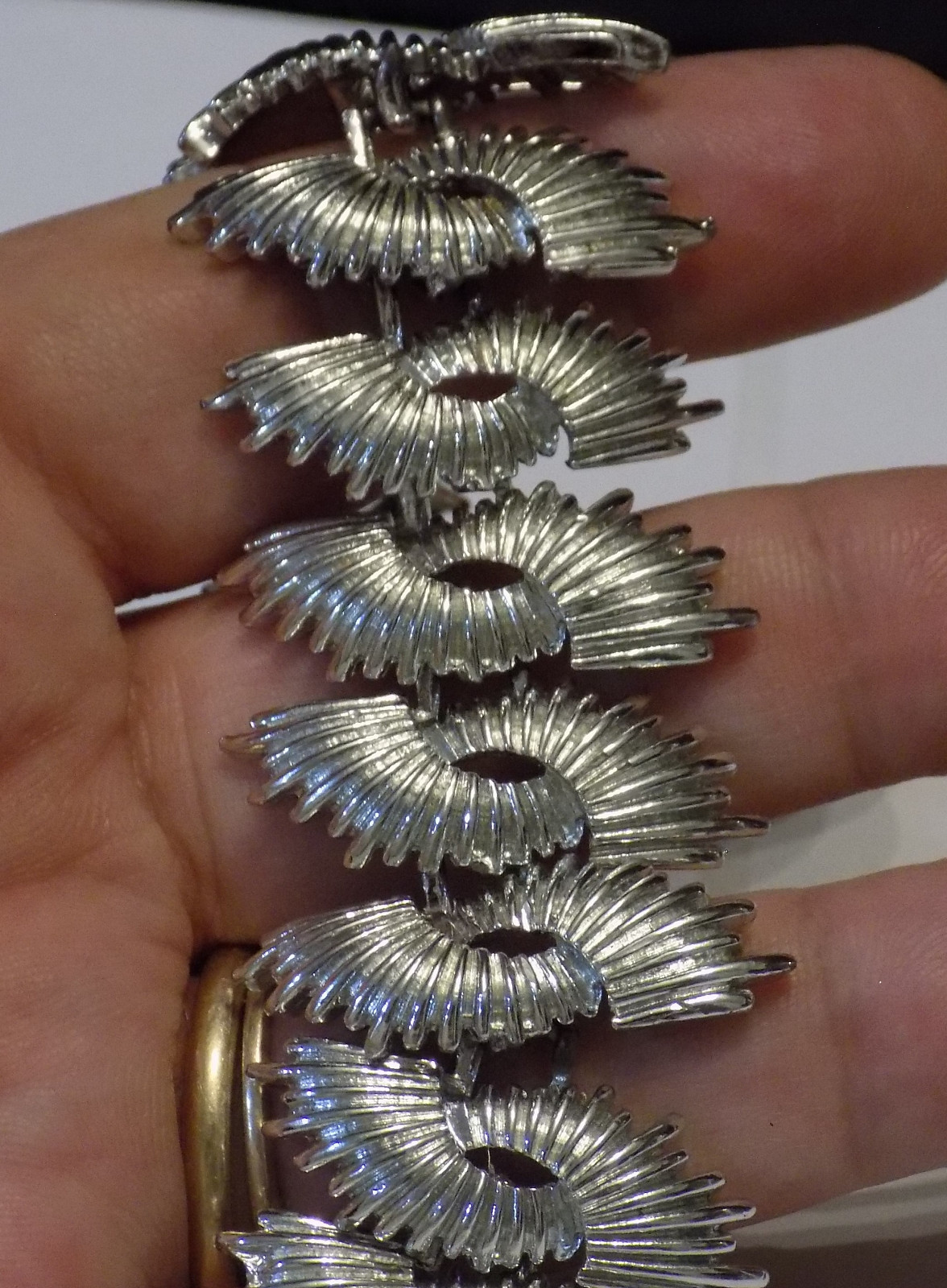 Vintage Silver Tone wide textured Bracelet 7″ Long with Safety Chain 23