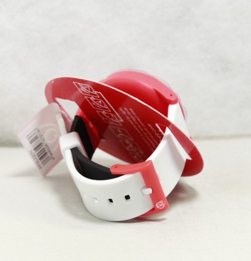 Q &Q JAPAN Waterproof Unisex Kids Analog Quartz Watch/ RED WHITE BLACK