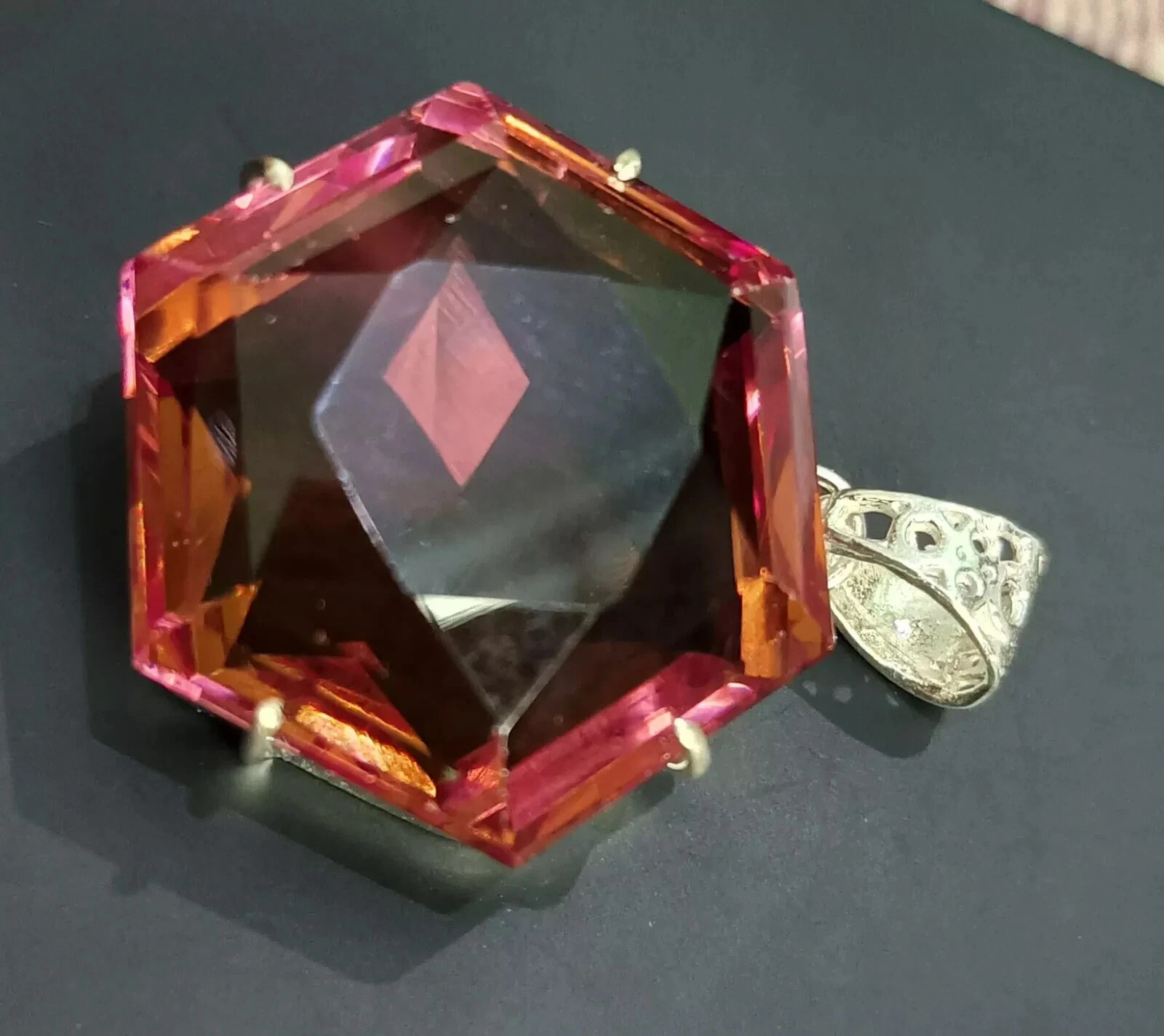 Certified 70.20 Ct+ Natural Zultanite 7 Color Loose Gemstone 925 Silver Pendant