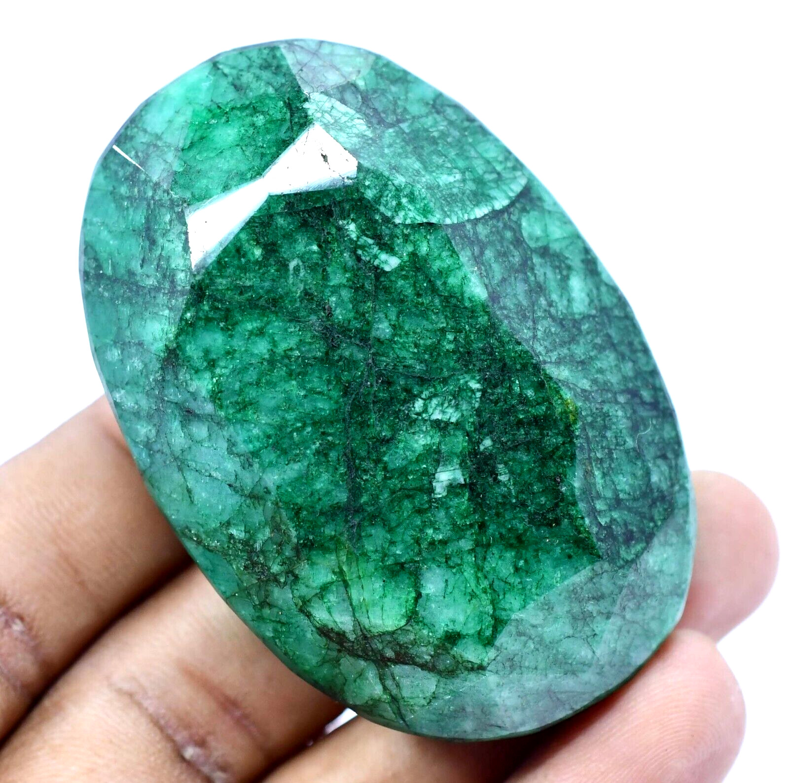 585.5 Ct Natural Huge Green Emerald Earth-Mined Certified Museum Use Gemstone