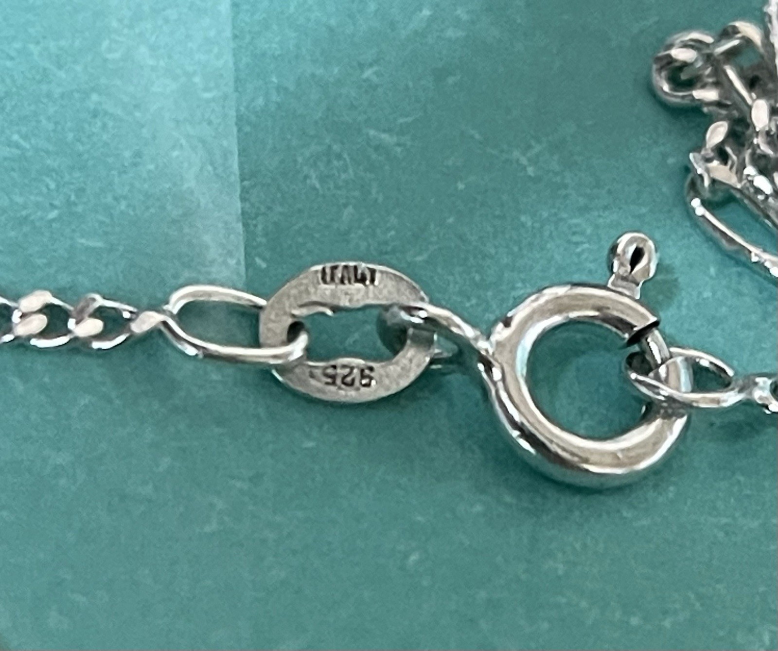 24” 1.8mm Sterling Silver .925 Figuro Chain Necklace 3.8 Grams