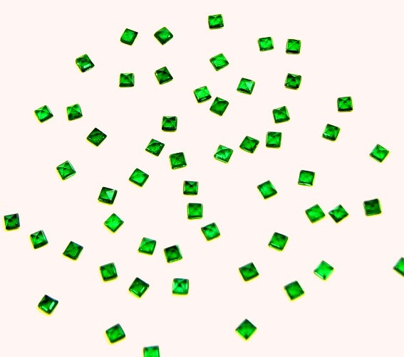 Natural Square Zambian Emerald 0.49 Ct Tol 30 Pieces lot, 1.3 MM Matched
