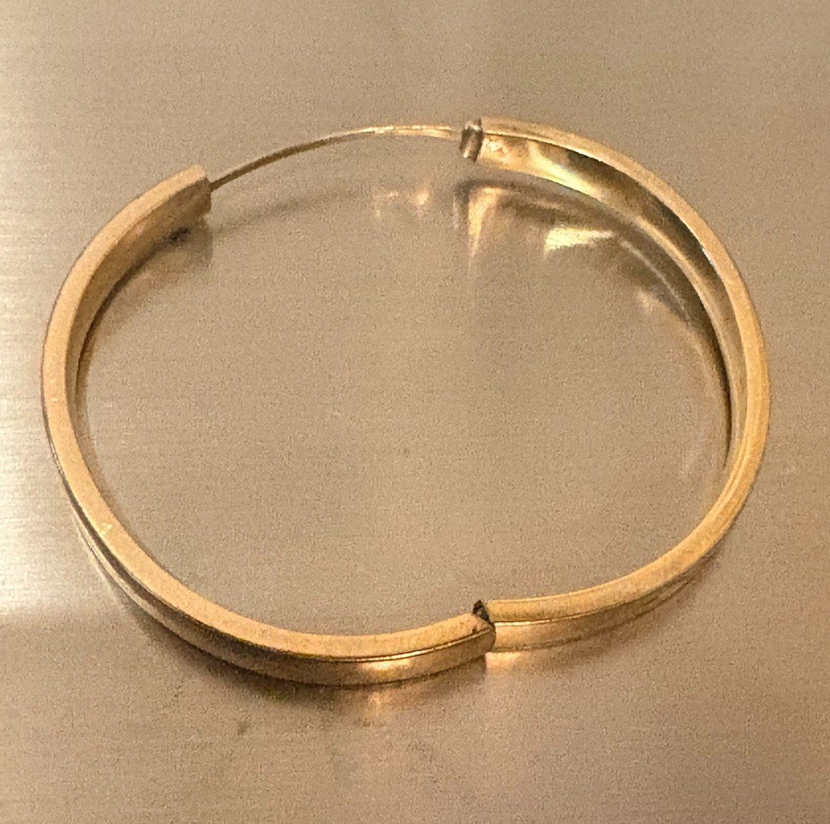 Vintage 1/20 12K Gold Filled Child’s Hinged Bangle Bracelet