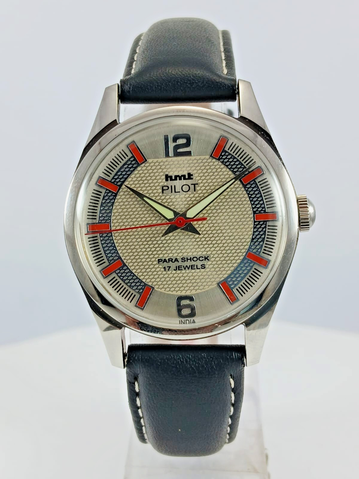 Vintage HMT Pilot Mechanical Wrist Watch – Cream Textured Dial