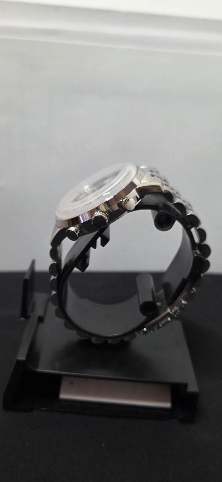 Timex Marlin Quartz Chronograph 41mm Panda Dial Jubilee Bracelet Date 30m