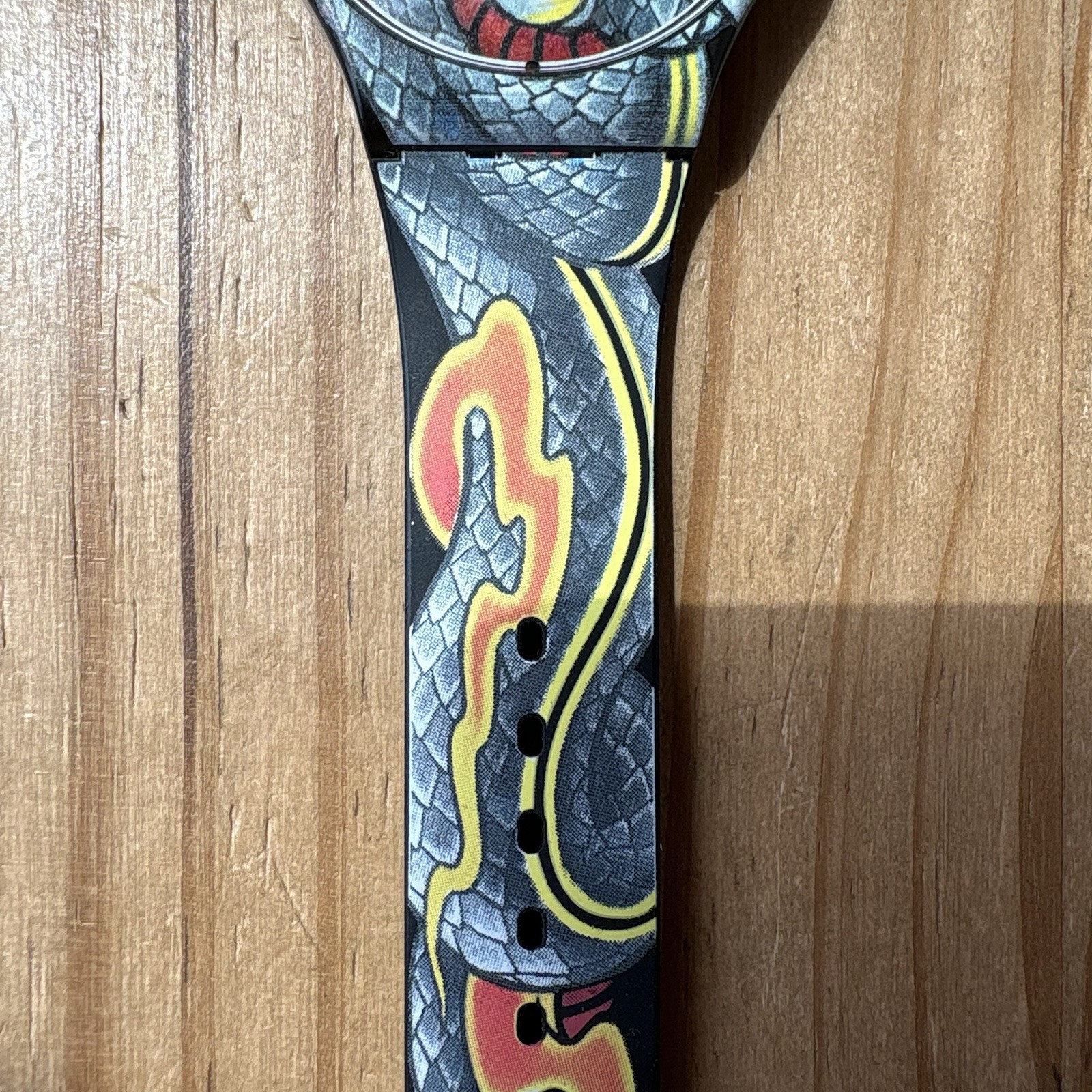 SWATCH Wrist Watch Gent 2012 – SUOZ151 – Fired Snake By Tin Tin – New Battery