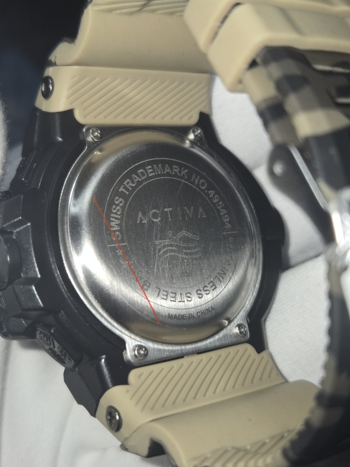 Activa Invicta Men’s Digital Watch 30mm Black And Camo (ACW8050MC-001)