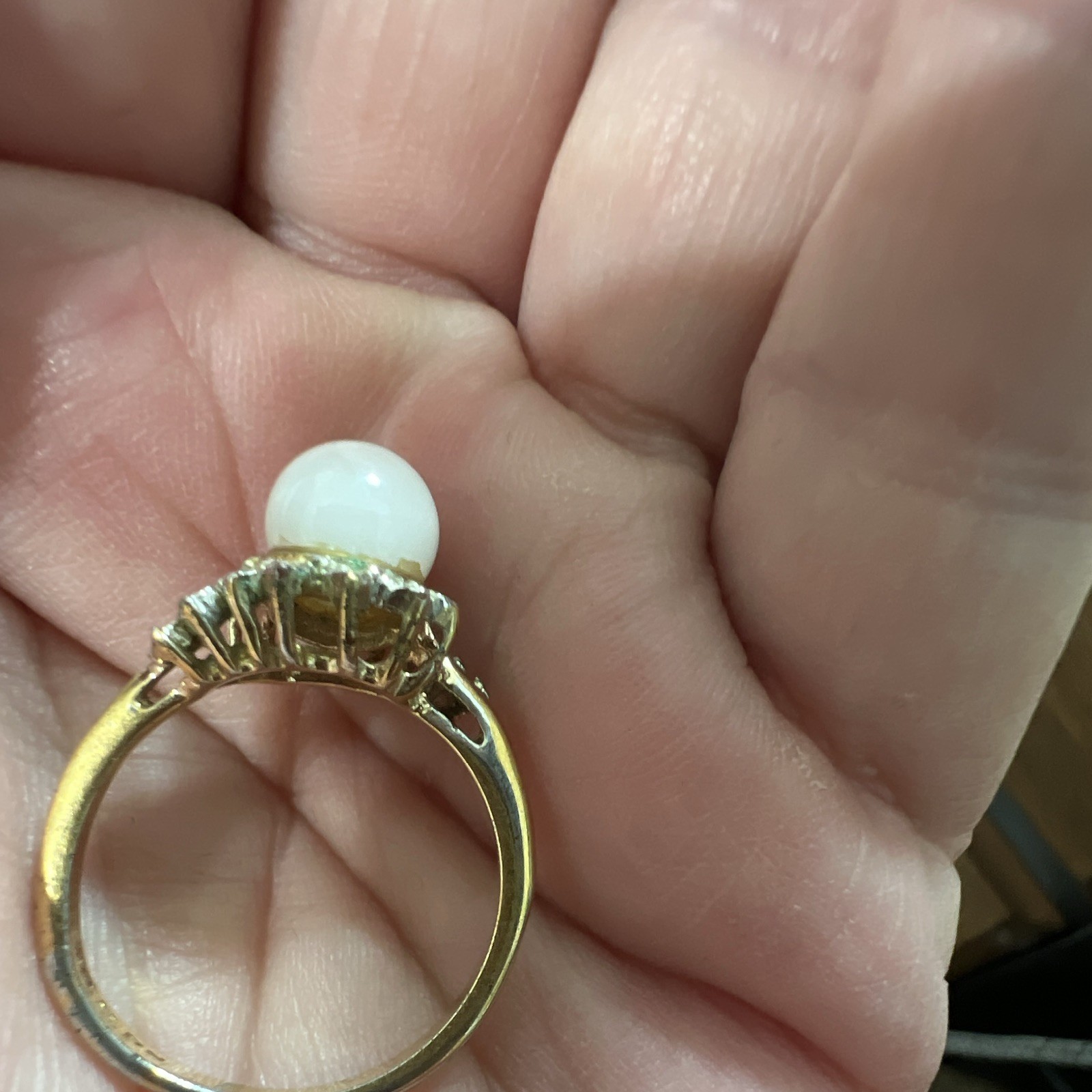 Gold Tone White Moonstone Cabochon Prong Set Cocktail Ring Size 8 Signed