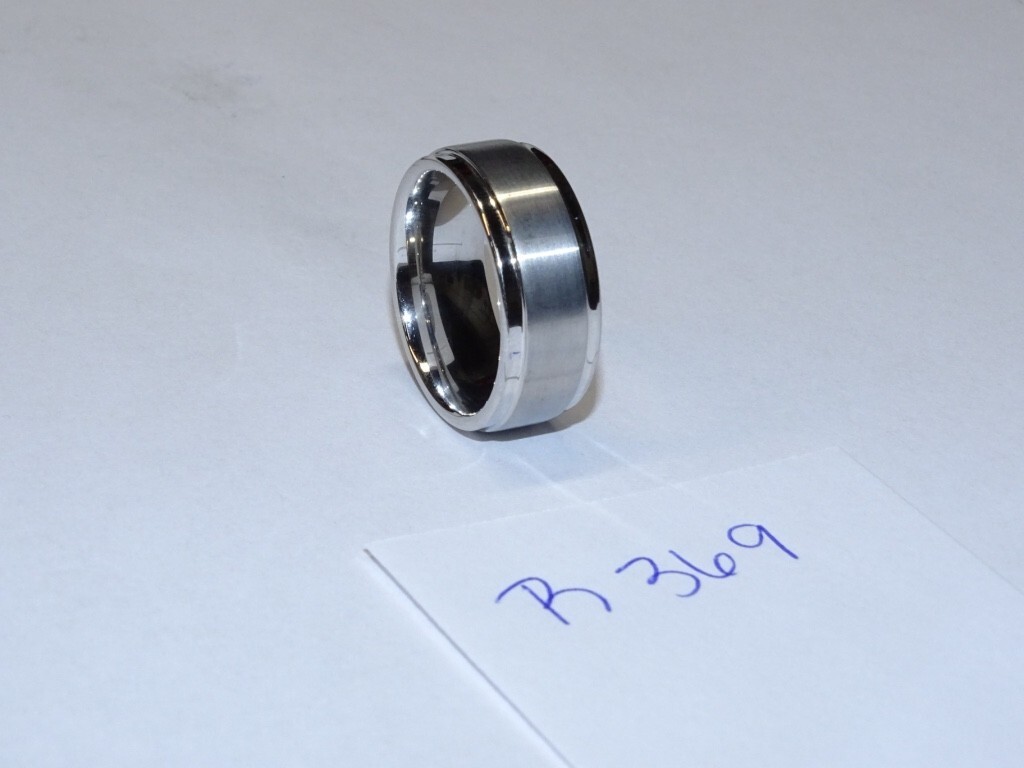 Triton Tungsten Carbide Wedding Ring 9mm Size 10 Silver w/ Thick Ctr. #R369