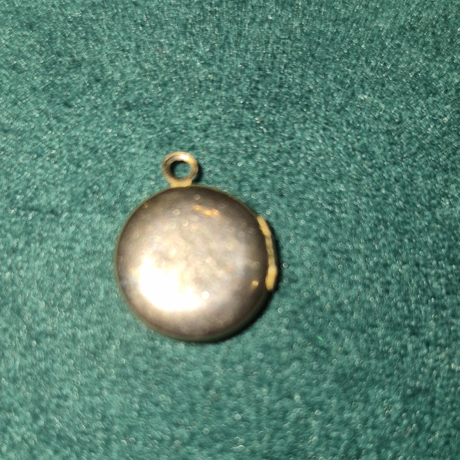 Round Gold Locket Pendant Charm w/ Loop Bail, Opens and Closes