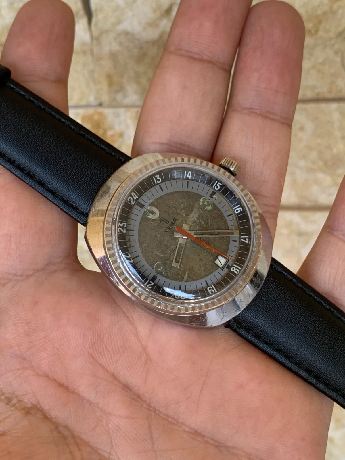 Vintage 1970s YEMA Sous-Marine Diver Watch 37mm Cushion Case Manual Wind Rare