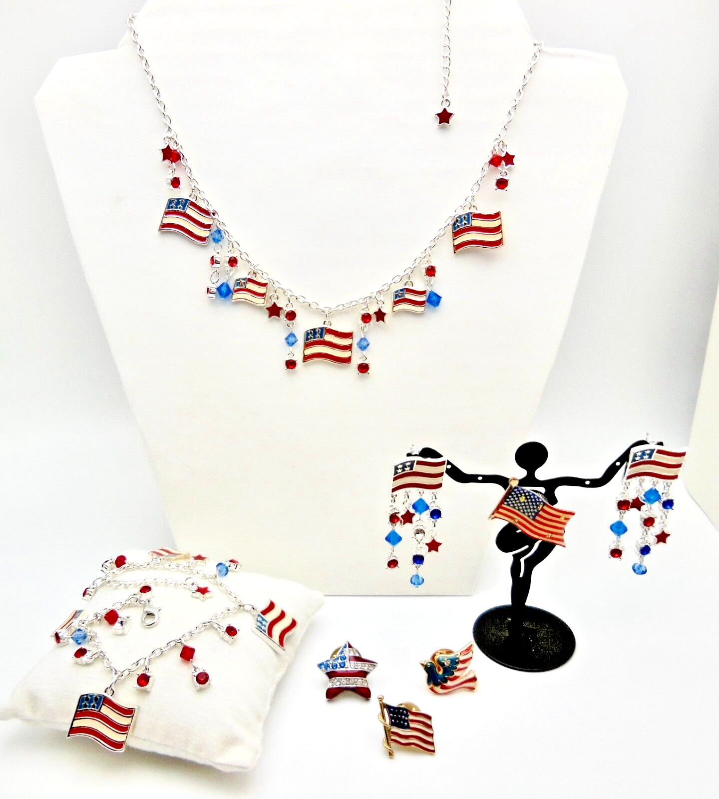 Vintage-Now Rhinestone Jewelry Lot Pins USA Flag Patriotic Star 78g Wear Scrap