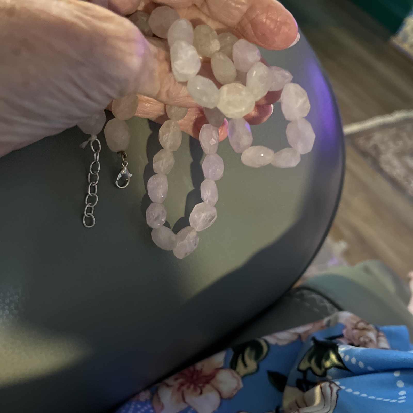 Necklace. Fantastic Off White Rock Crystals. WOW!!