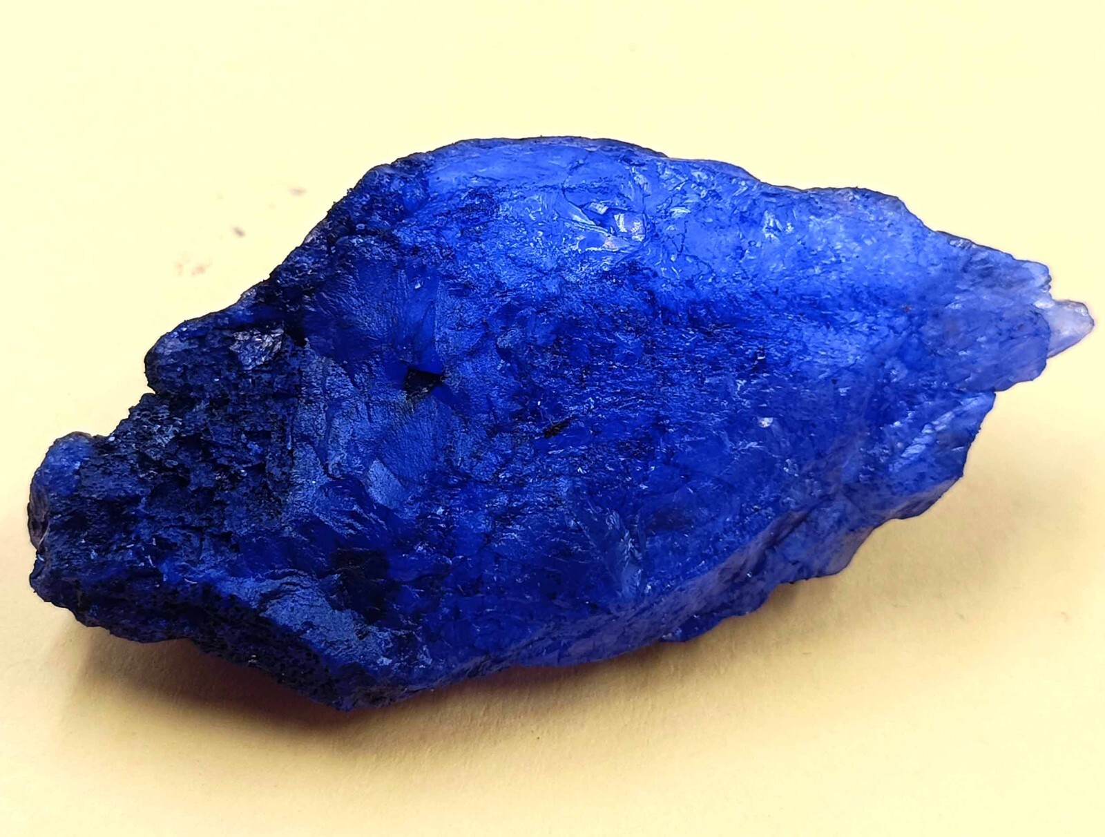 DYED 570 CARAT EGL CERTIFIED TRANSLUCENT ROUGH NATURAL BLUE SAPPHIRE GEMSTONE