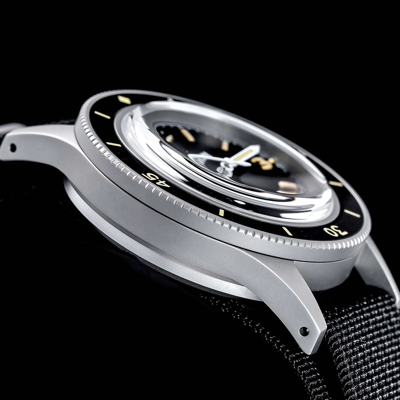 THORN Fathoms Fifty Ceramic Bezel NH35A Diver 200M Automatic Watch 316L 40mm C3