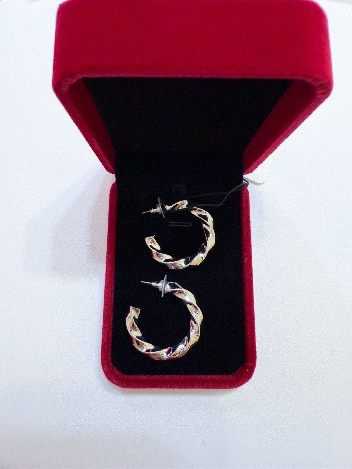 ❤️ 1.2” Silver Hoops Twisted Fashion Earrings High Shine Tarnish Resistance