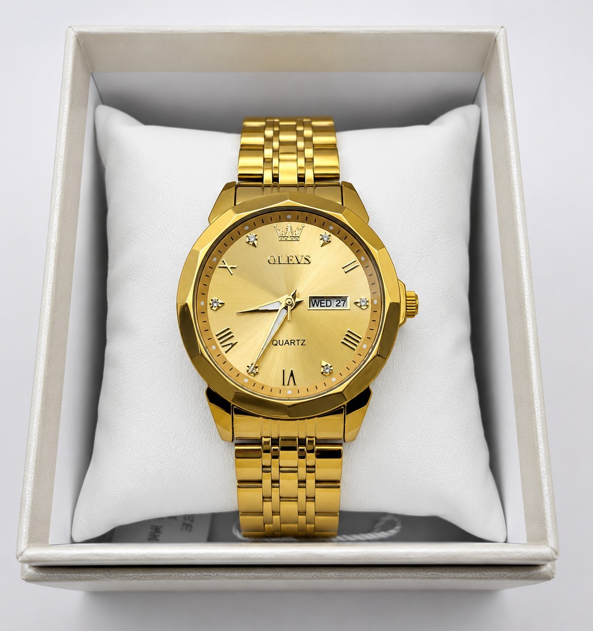 OLEVS 9931 Men’s Quartz Watch Gold Dial Gold Tone Stainless Steel Day Date