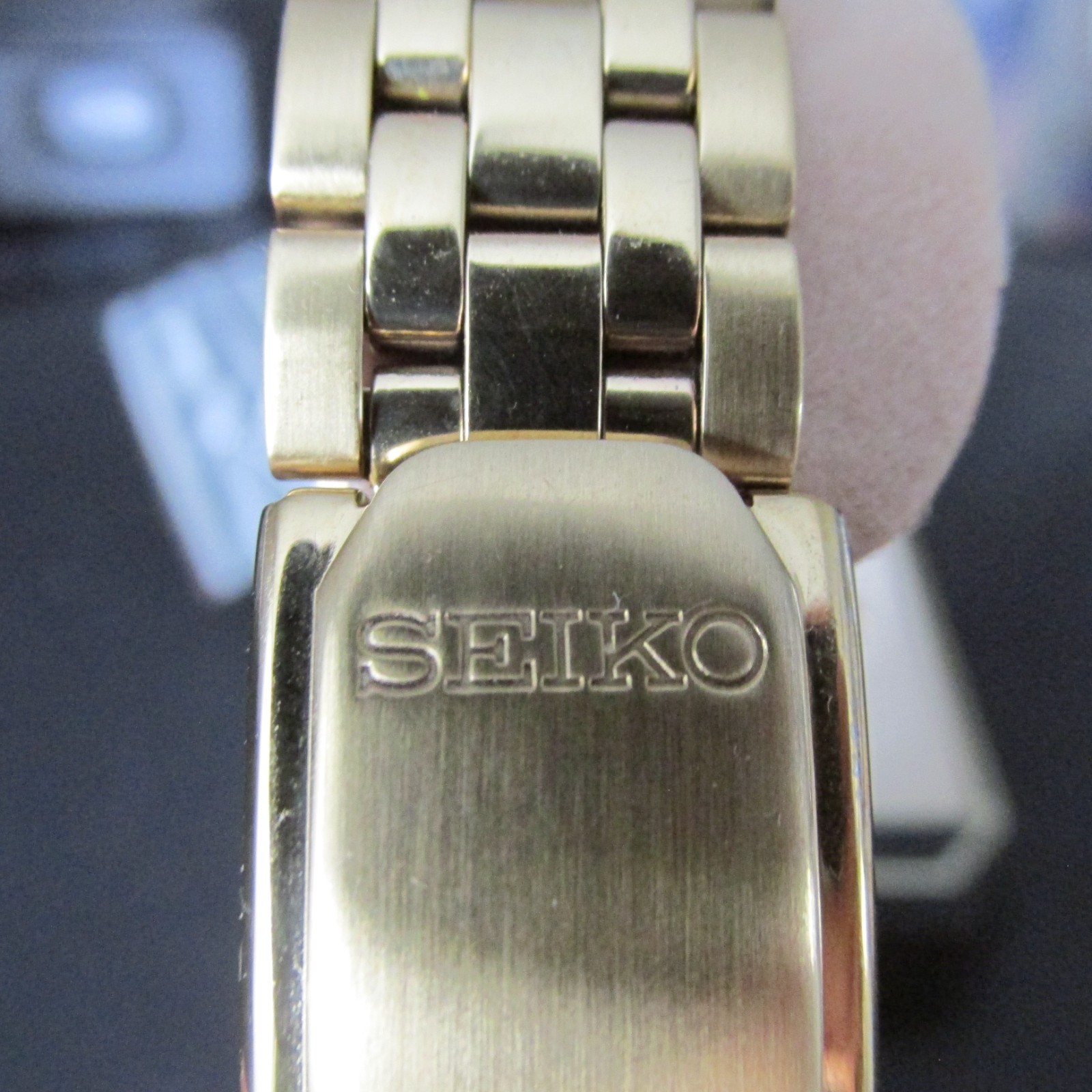 Seiko Railroad Wristwatch: Railroad Approved, 6 Emblems, Military Time & Date