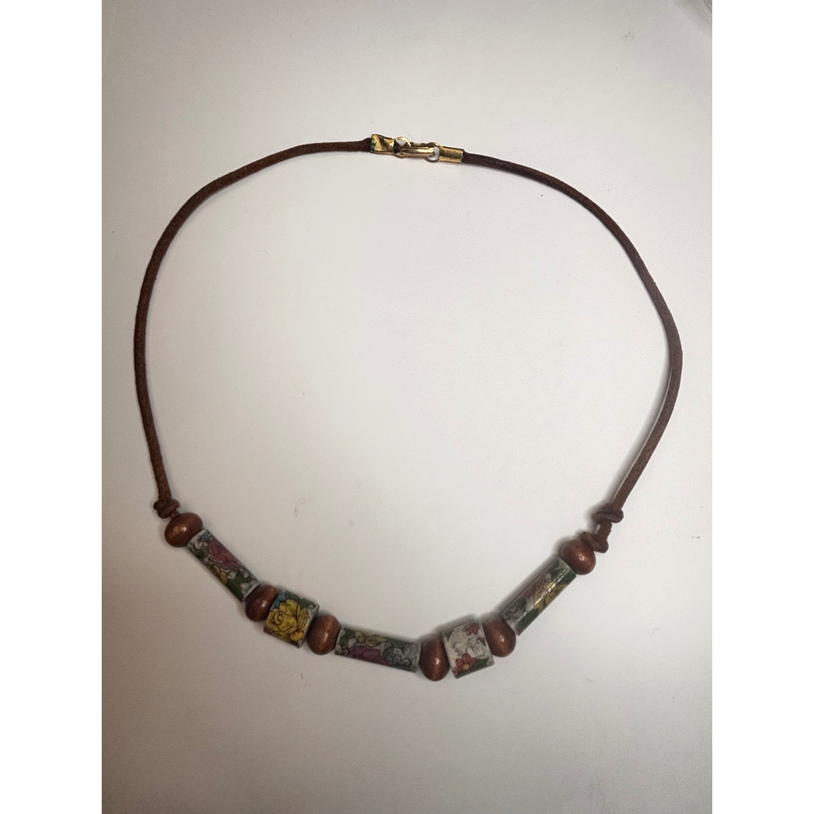 Vintage Floral Hand Painted Ceramic & Wood Bead Leather Cord Necklace 17″