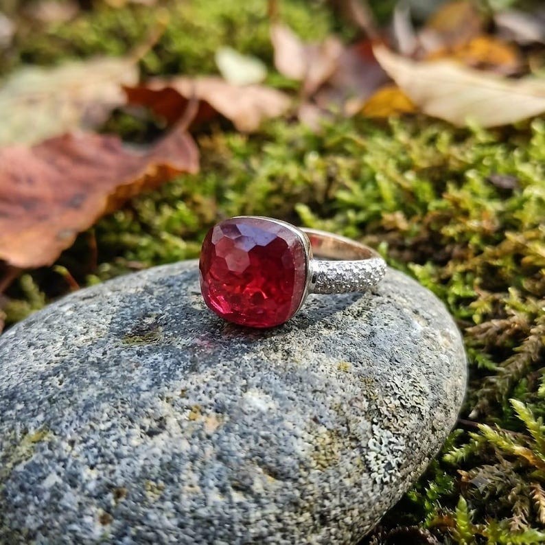Red Garnet and Moissonite accents 925 Silver Special Nudo wedding ring forher