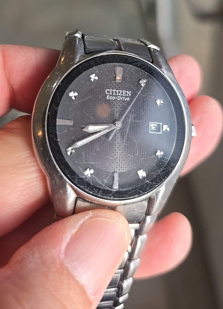 CITIZEN Eco-Drive E111 Men’s Stainless Steel Watch Date Silver Working