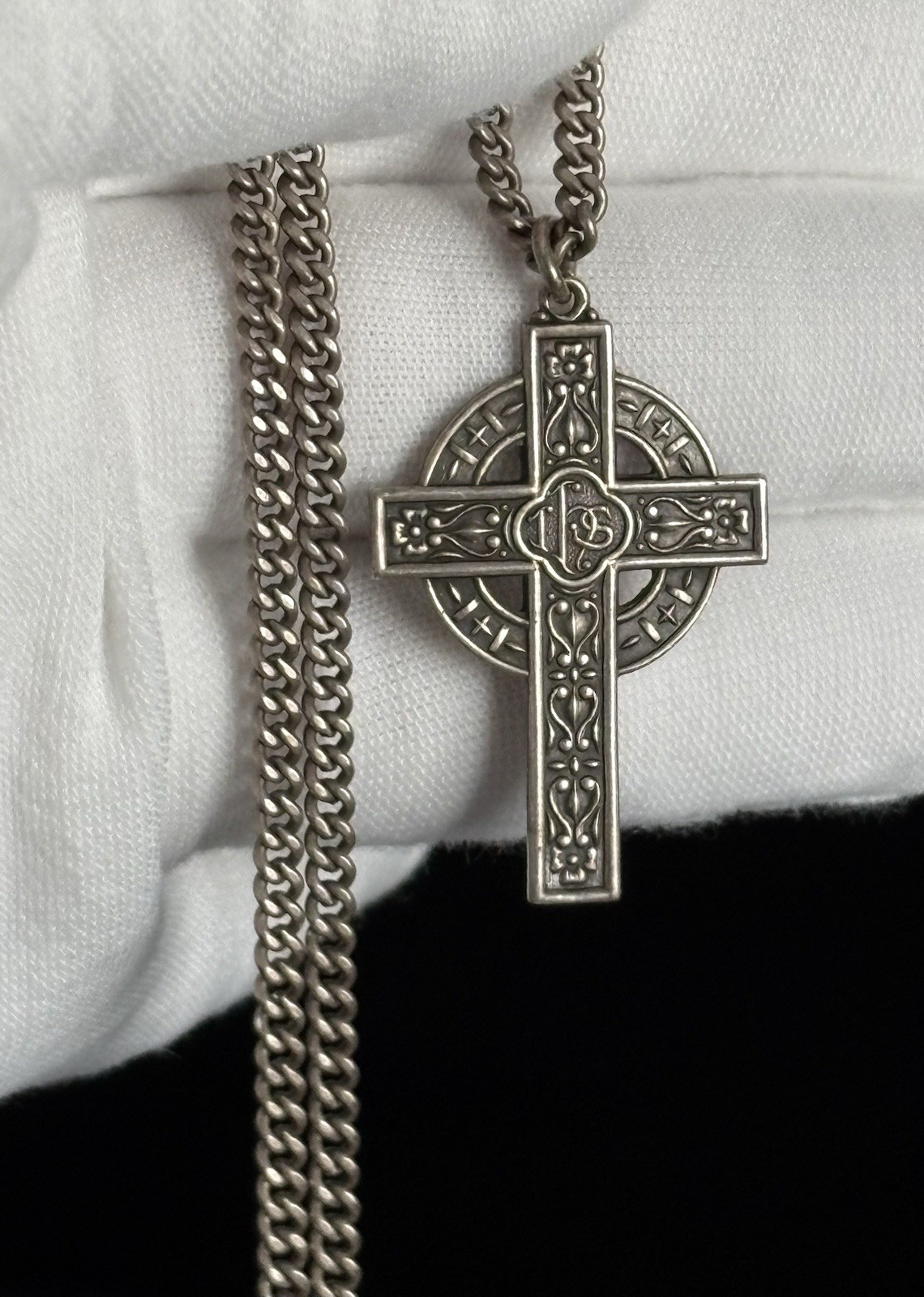 VTG Sterling Silver Celtic Cross Pendant Endless Over The Head Curb Chain 20.5g