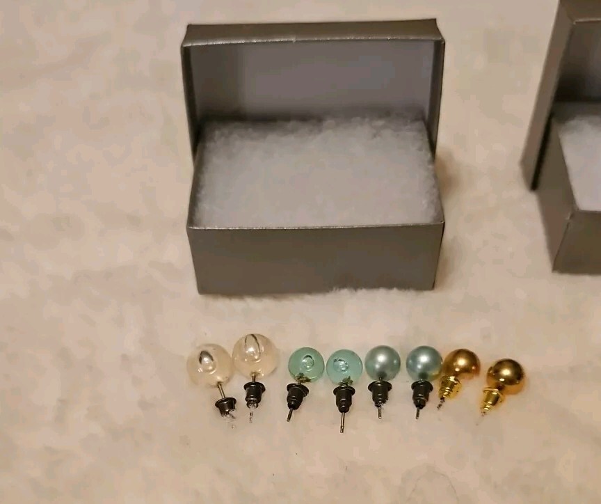 Vintage Post Round Bead Earrings Lot 8 Pairs