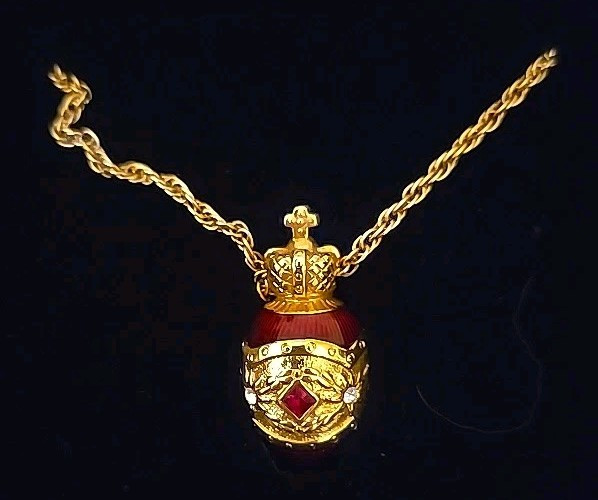 Beautiful Joan Rivers Red/Burgundy enamel egg Pedant With Chain. NIB