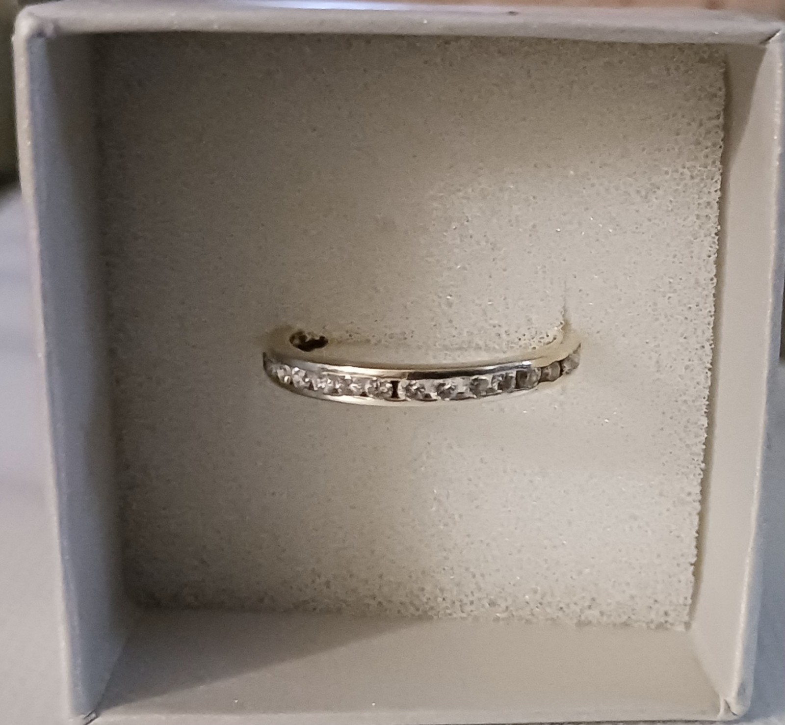 0.35cttw Channel Set Diamond Eternity Ring 14k Yellow Gold 1.6g Sz 6