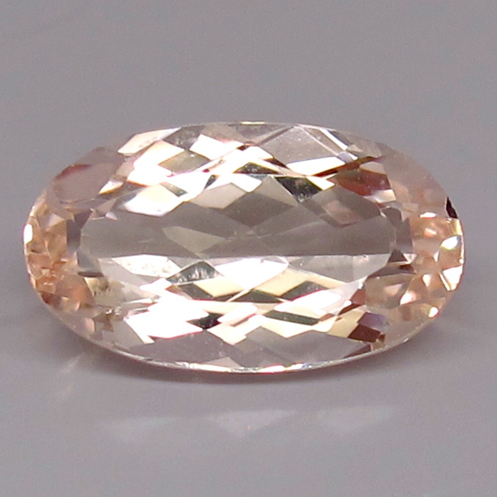 SPECTACULAR! 2.40ct.Ultra Sparkle Champagne Peach Morganite Brazil Oval 12x7mm.