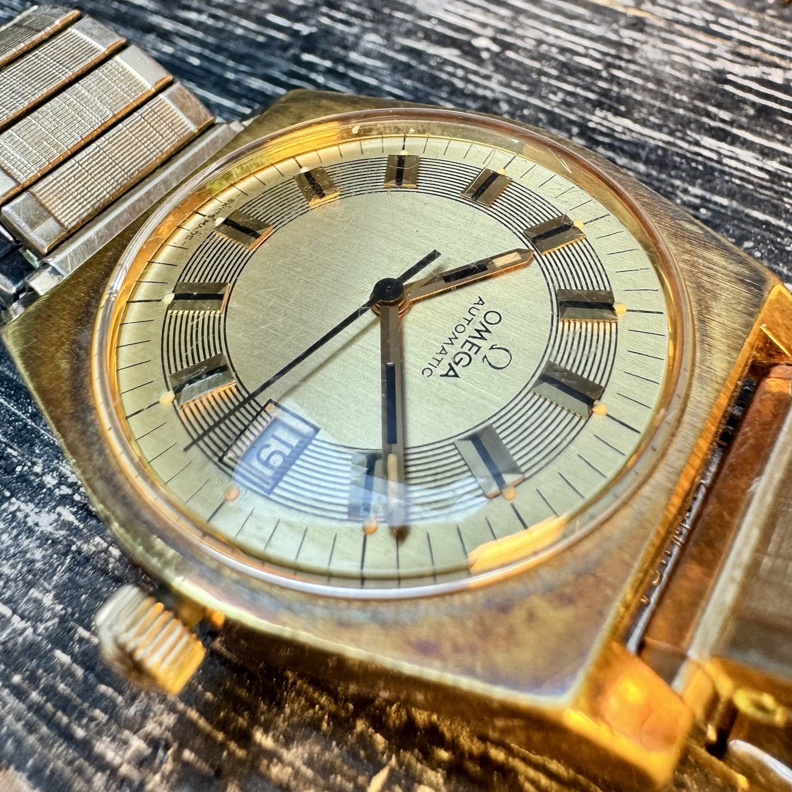Vintage 1970s Omega Automatic Gold Plated Barcode 166.0118 cal 1480 Swiss 36mm