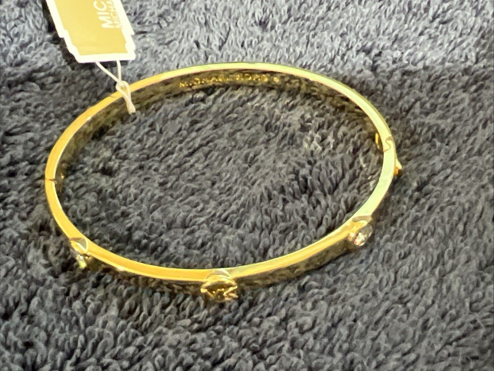 Michael Kors Womens Gold Tone Metal-Plated Brass Logo Bangle