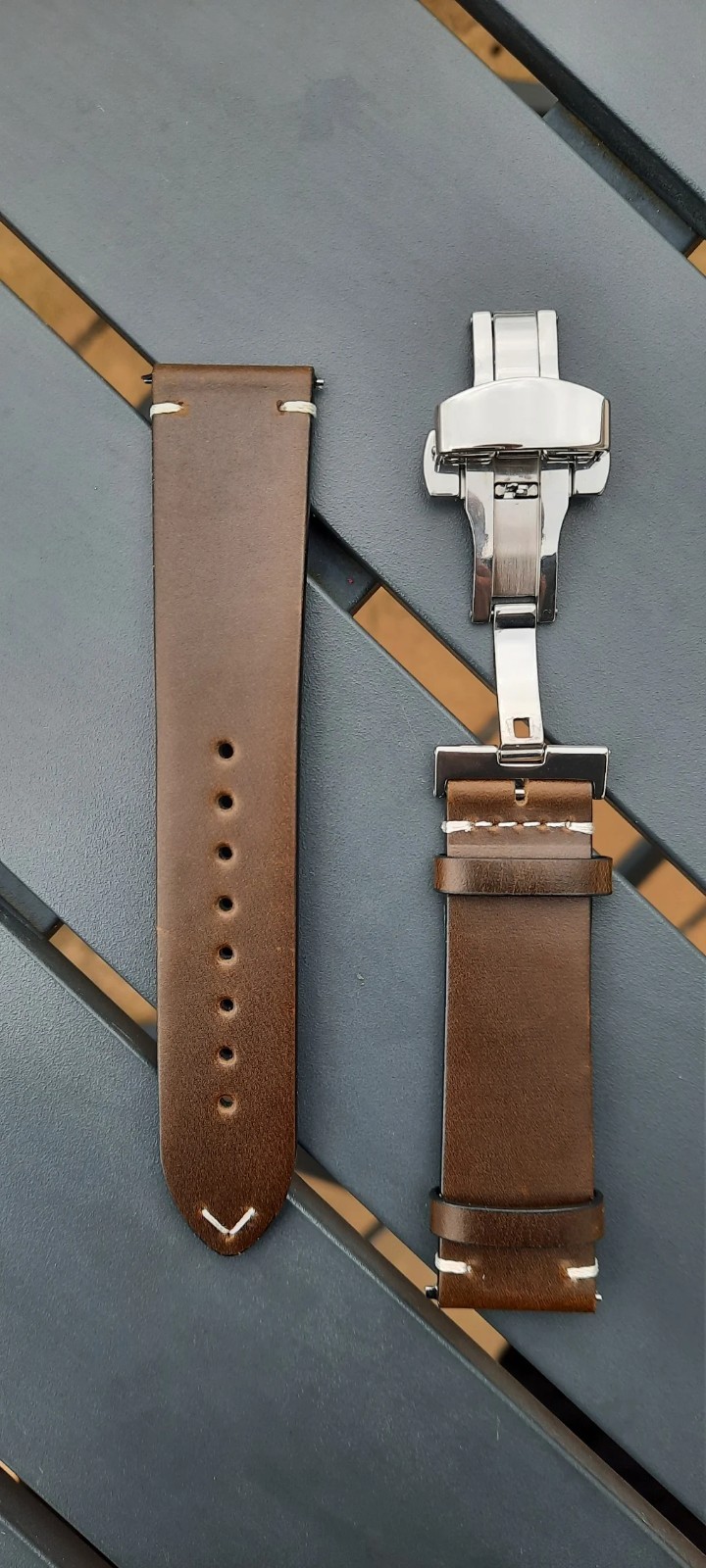 Genuine Leather Butterfly Buckle Watch Bands 18/20/22mm Waterproof Retro Oil Wax