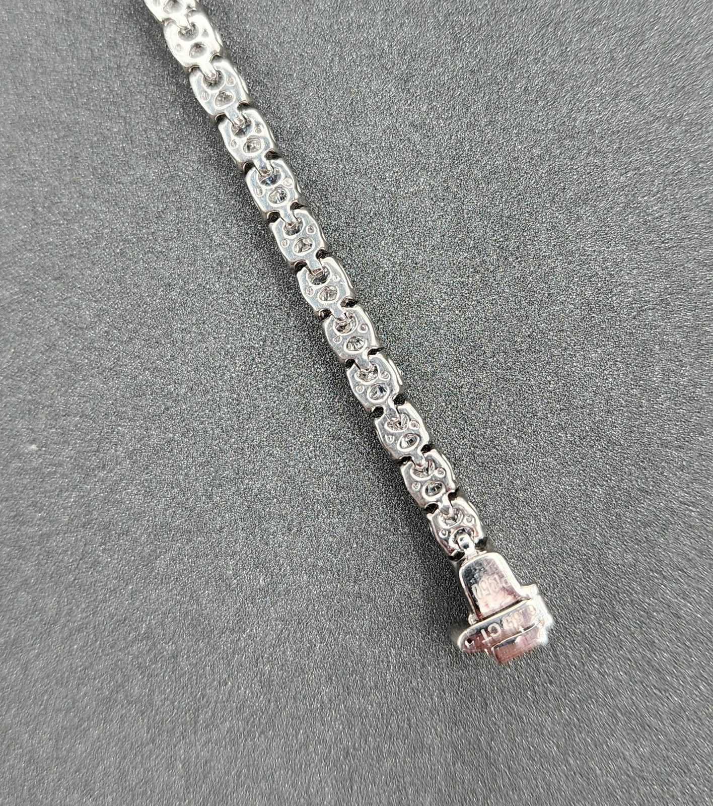 6.68 ct Diamond Tennis Bracelet