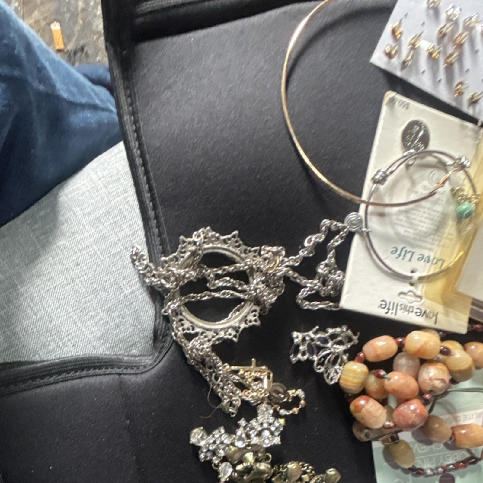 Mixed Fashion Jewelry Lot Earrings Necklaces Bracelets Metal/Plastic Silver Gold