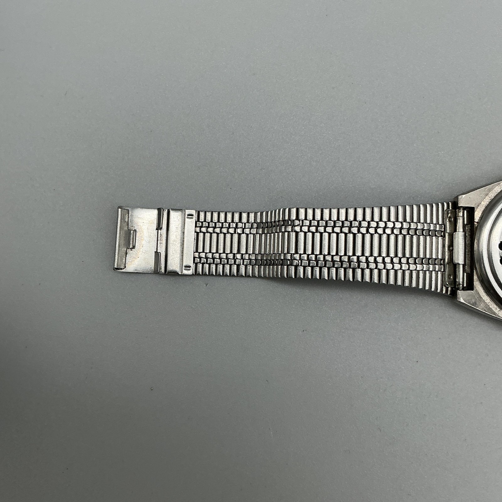 Vintage M Z Berger Mens Watch 34mm Space Attacker Video Game BROKEN PARTS REPAIR