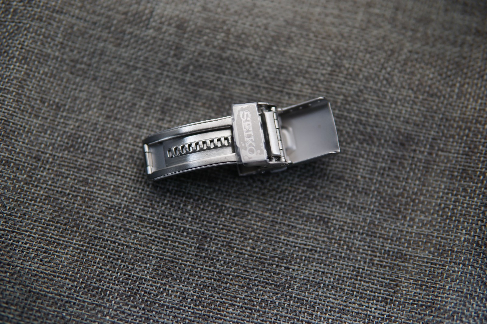 NEW SEIKO original buckle clasp MARINEMASTER SBDX001 SBDX017 18mm D1K6AM-BK00