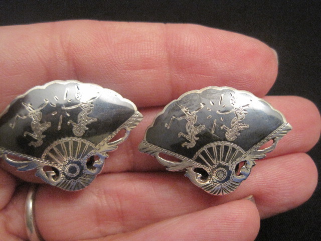 Vintage Siam Sterling Silver Clip On Earrings Weighs 7.83 Grams