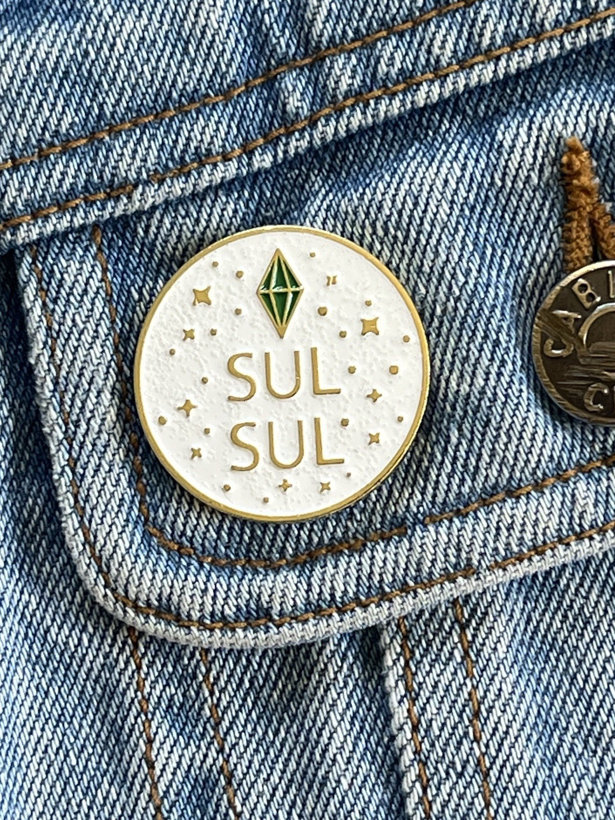 The Sims – “Sul Sul” Funny Simlish Video Games Gold Plated Glittery Enamel Pin