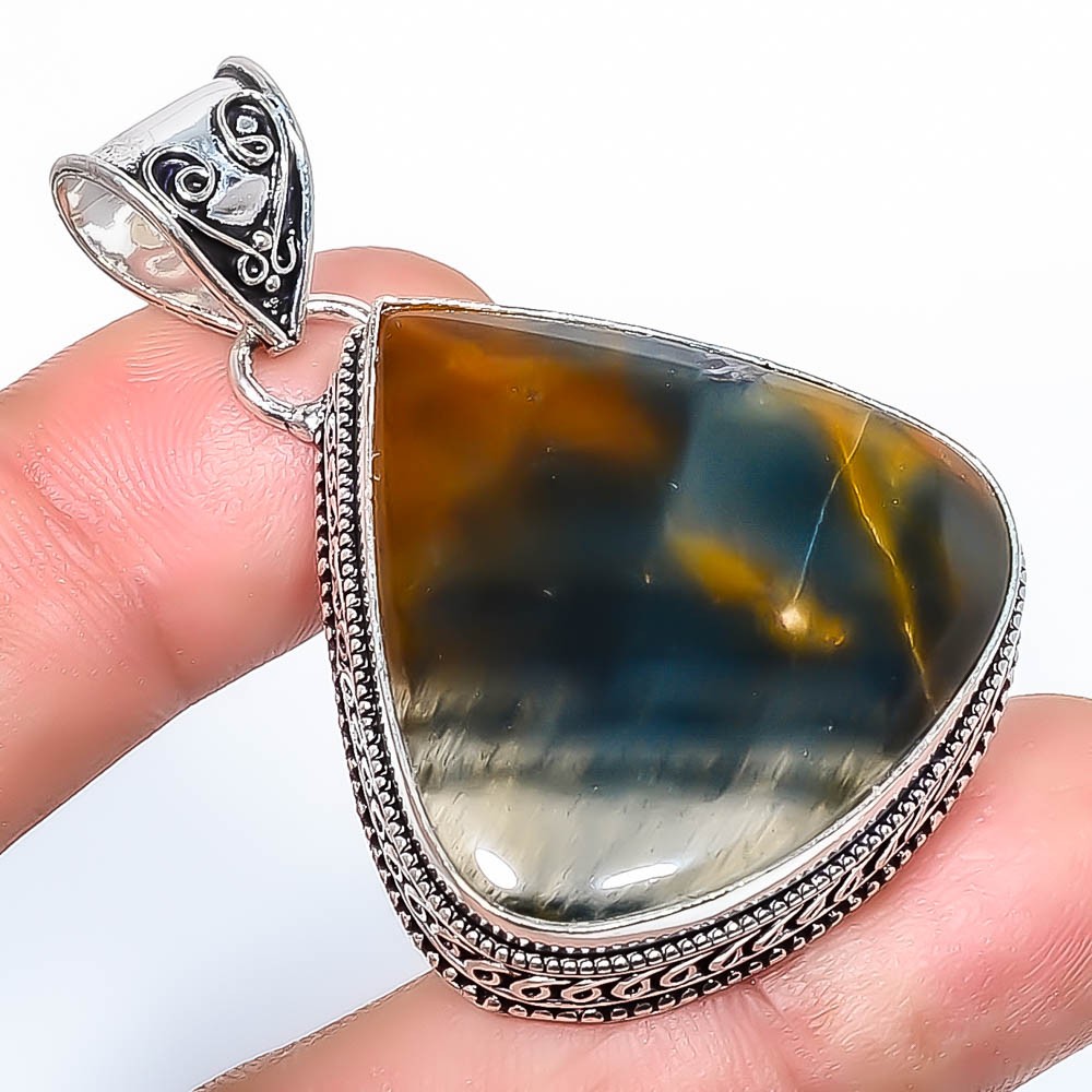 Natural Bloodstone – Africa 925 Silver Plated Fine Art Pendant 1.95″ M1574