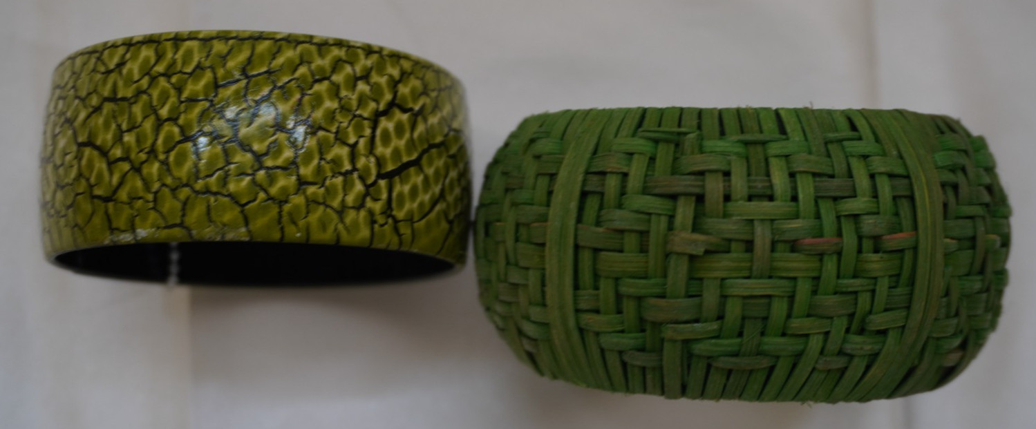 VTG Boho Lime Green Bangle Set – Woven Raffia Straw & Crackle Texture Cuff 2pc