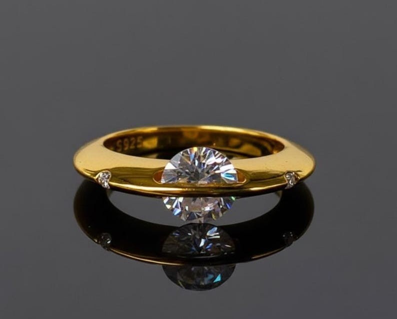 1.0 CT Round Spinner Moissanite 14K Gold Rotating Star Proposal Ring For Her