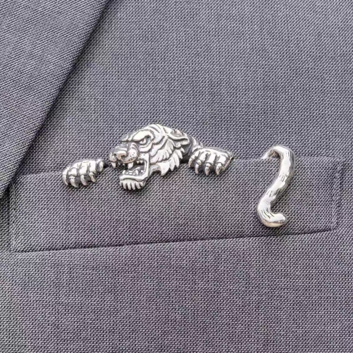 Men Suit Collar Pin Brooch Trendy Personality Pin Animal Tiger Octopus Jewelry
