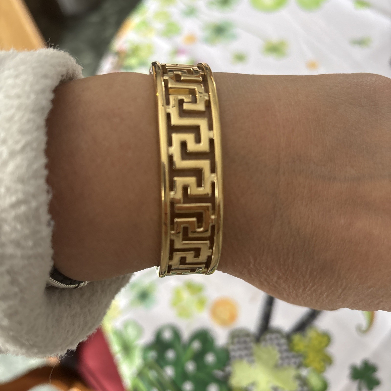 Gold Tone Greek Key Bracelet Hinged Bangle Womens 6.5 Inch Statement
