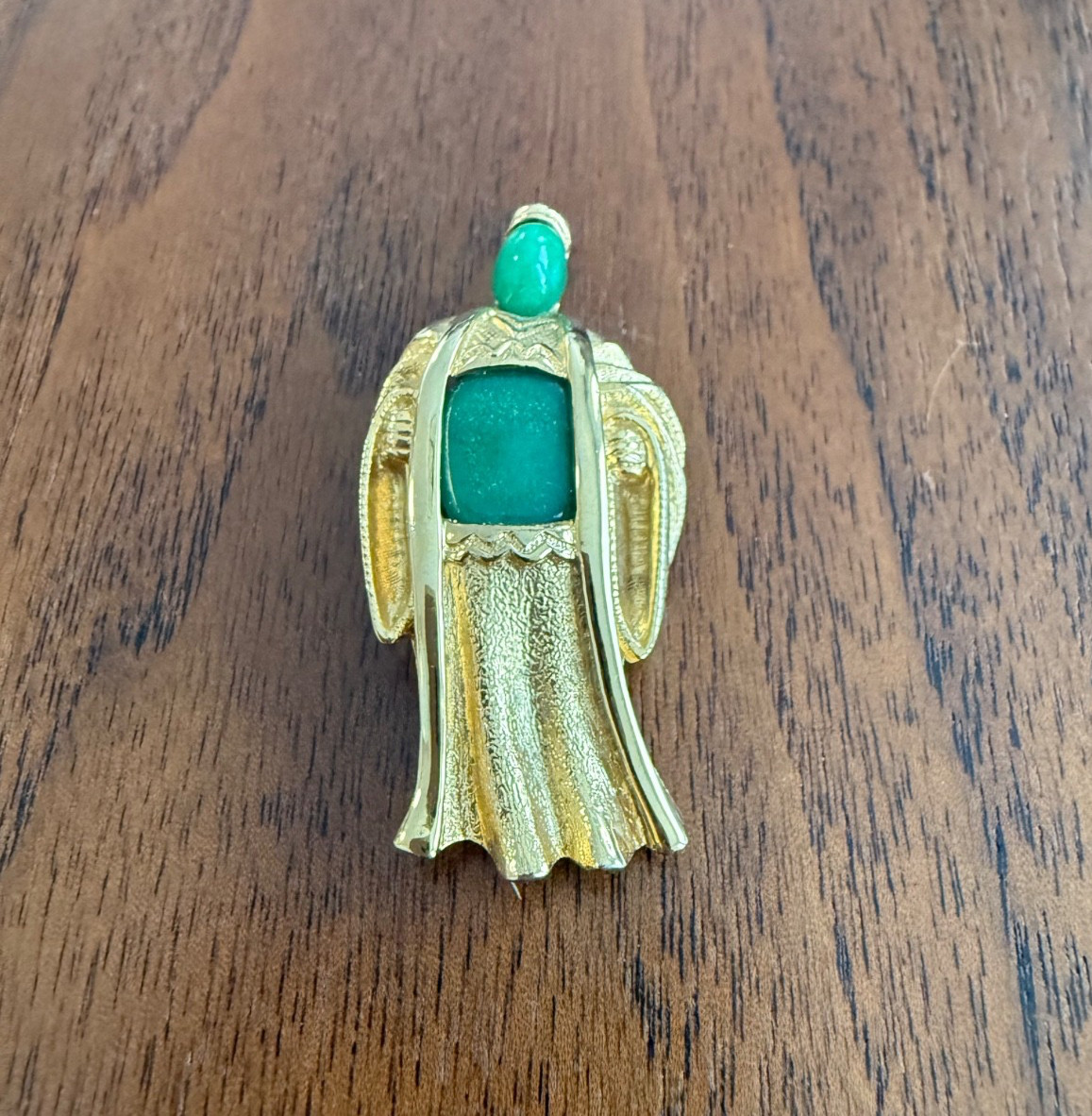 Vintage Hattie Carnegie Asian Holy Man / Emperor Peking Glass Figural Brooch