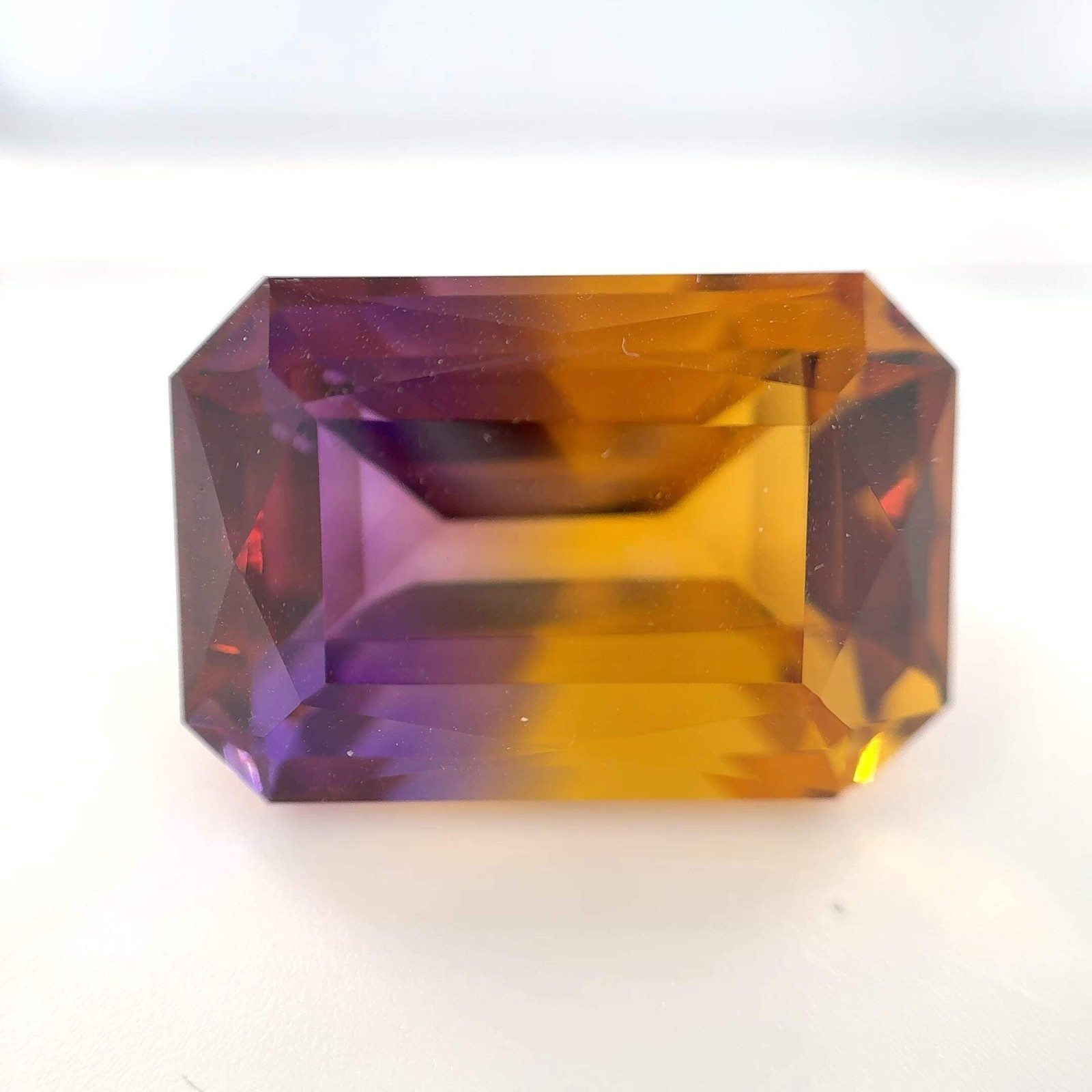 2876-QAT-168 | 29.3ct Ametrine | 15.1×22.1mm