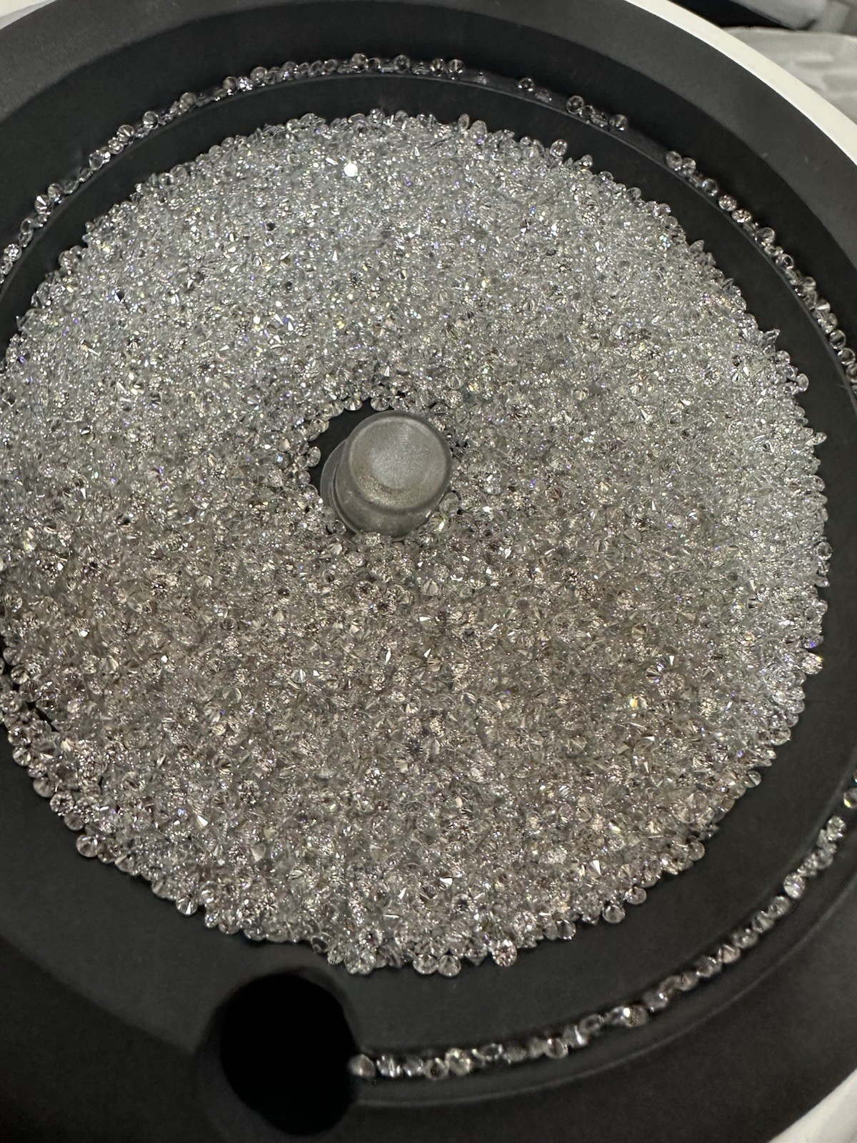 Lab Diamond Round Loose VVS-SI1 D-E-F Melee 1.8mm-2.3mm HPHT 1.0ct lot Will Sort