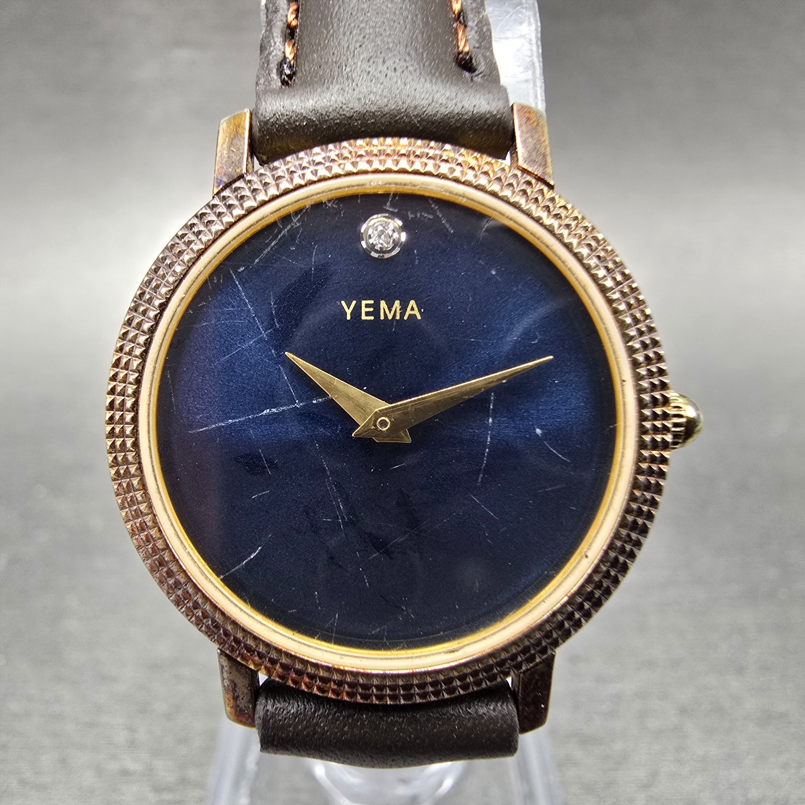 Yema Watch Women 25mm Blue Dial Gold Tone Round Leather Band New Battery
