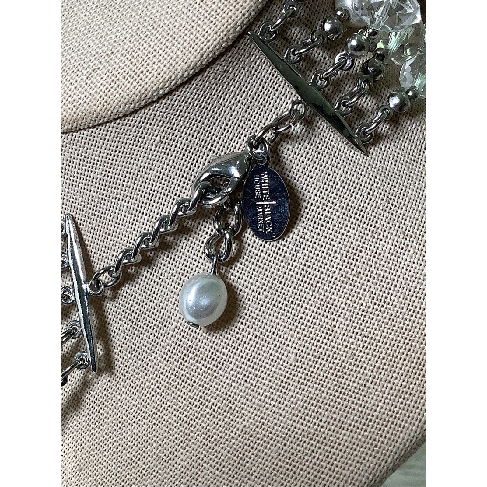 White House Black Market Chunky Pearl Crystal Beaded Statement Necklace F14-3