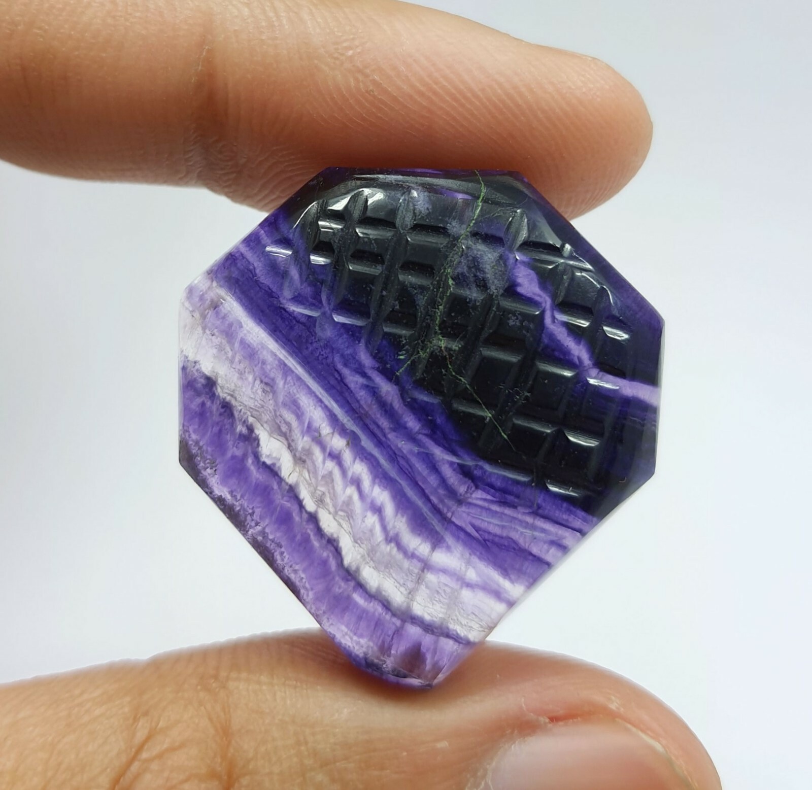 58.85Ct Natural Outstanding Bi Color Purple Fluorite Fancy Carved Loose Gemstone